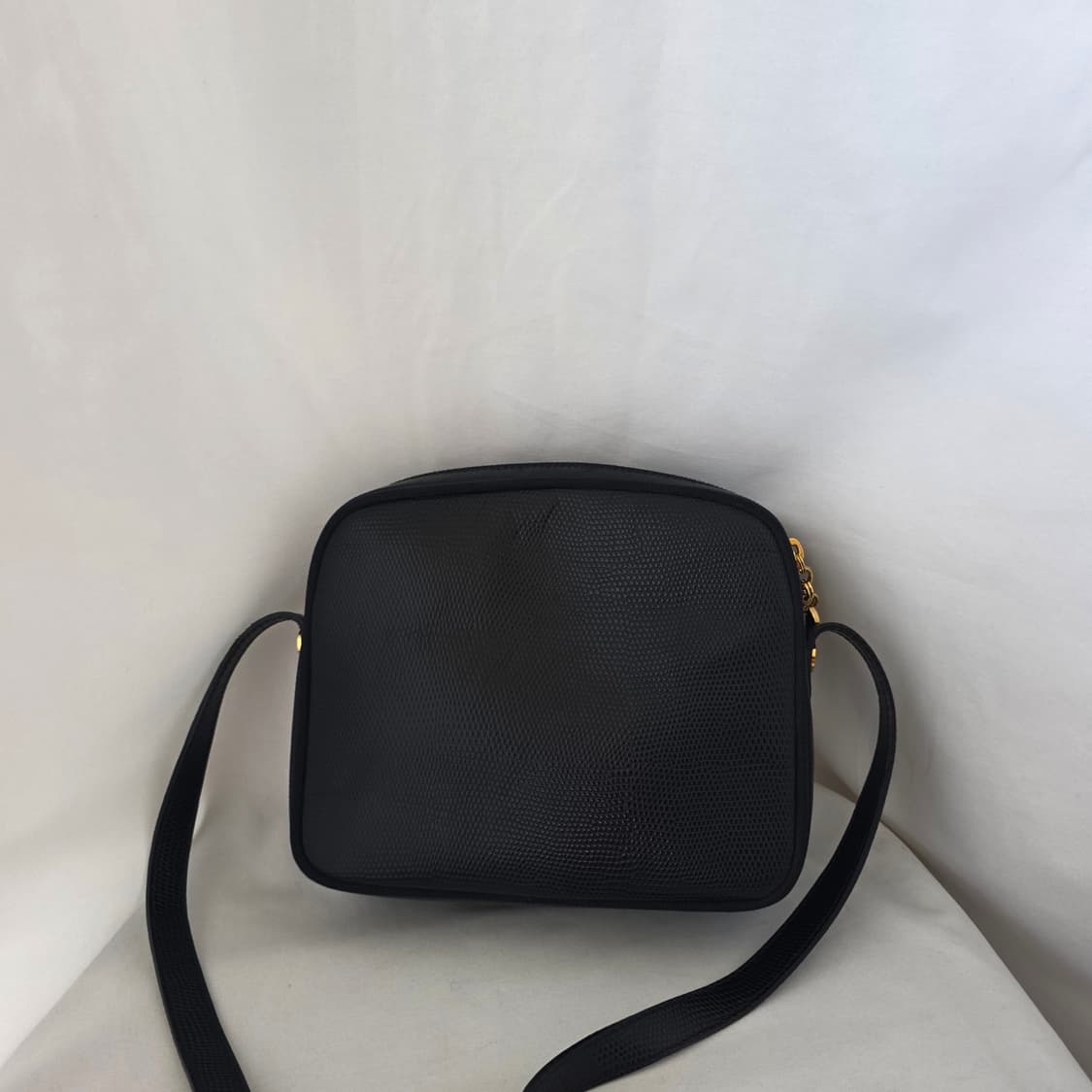[정품 Ferragamo] 페레가모 바라리본 카메라백 크로스백 상품이미지3