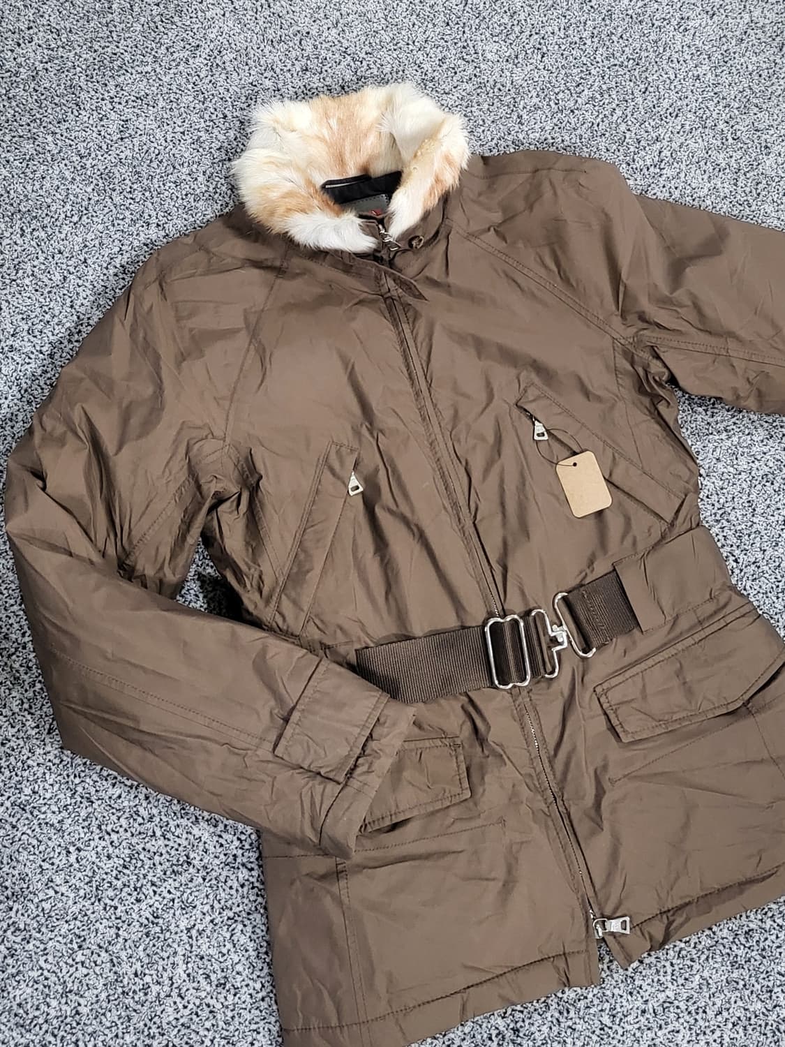 프라다(PRADA) 여성용 패딩 코트 상품이미지1