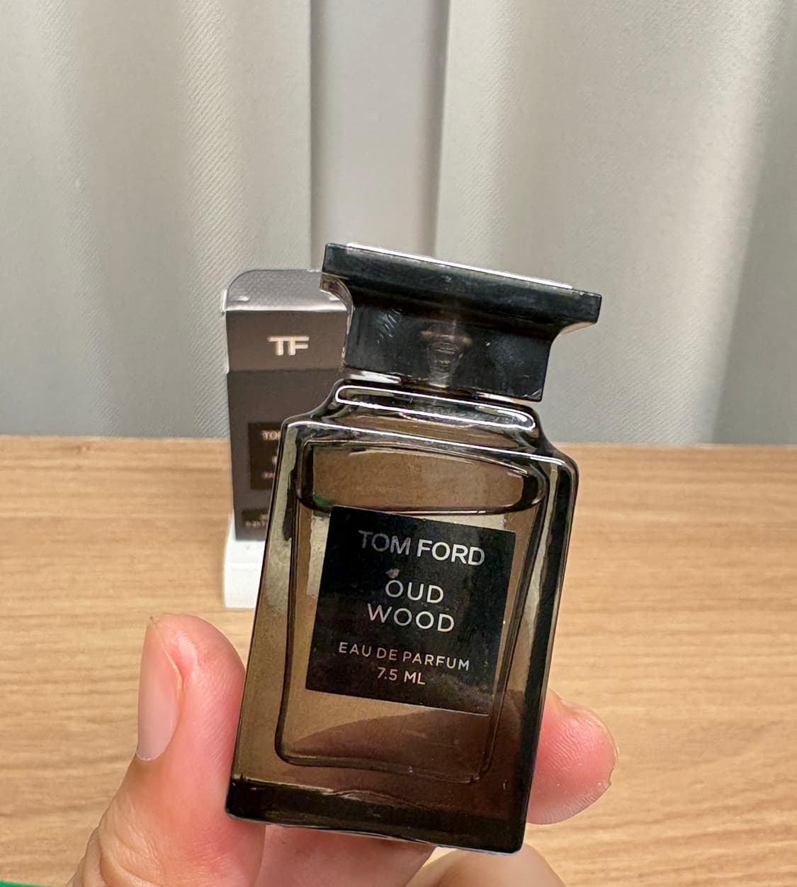 톰포드 Oud Wood 미니 향수 상품이미지2