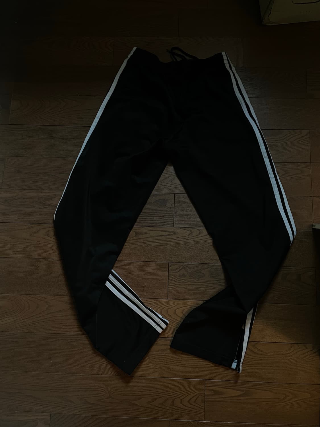 Adidas track pants  상품이미지3