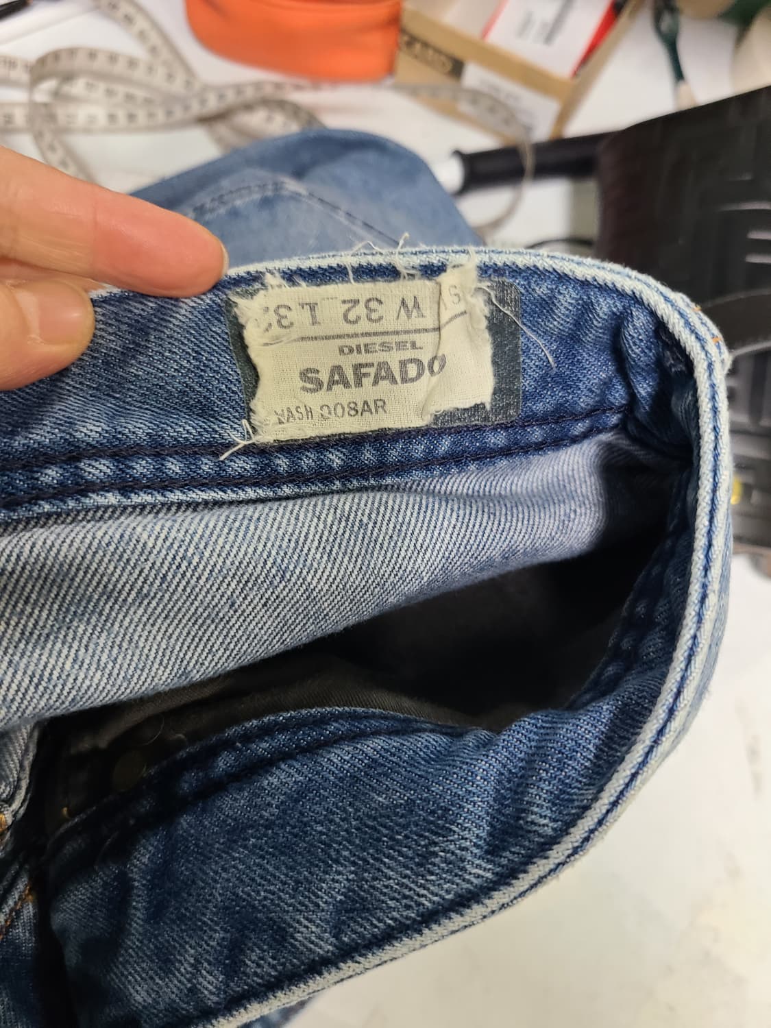 디젤 로우라이즈 블루 데님 데미지 청바지 32 상품이미지8