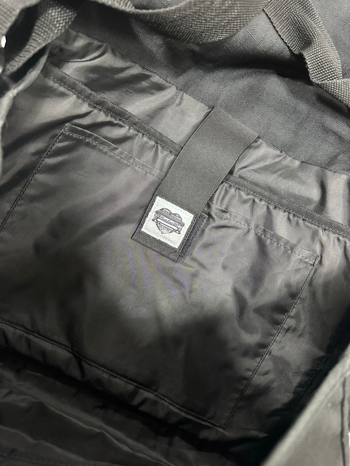 칼하트 크로스 메신저백 상품이미지5