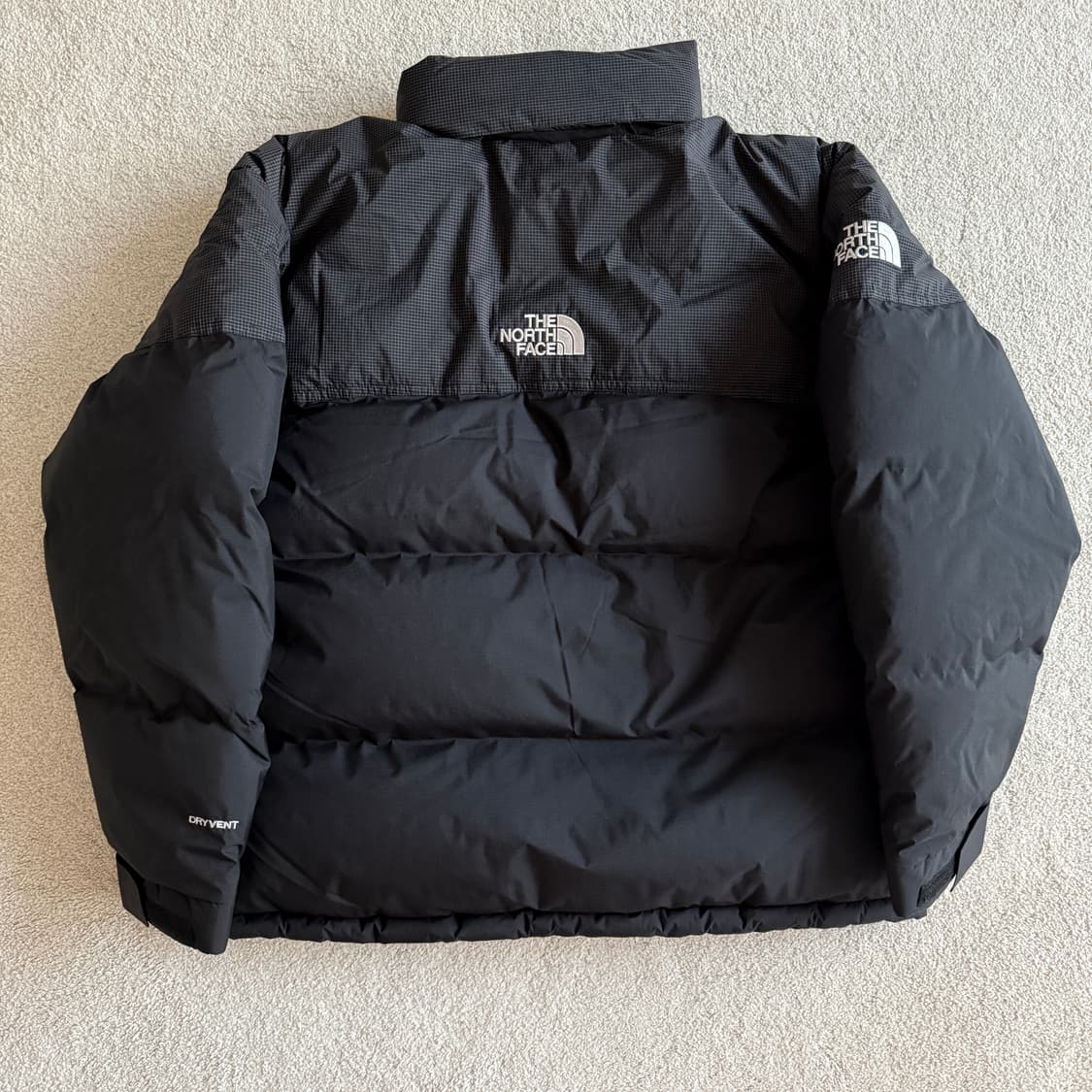 노스페이스 리마스터 눕시 다운 자켓 패딩 (중앙 로고) 상품이미지4