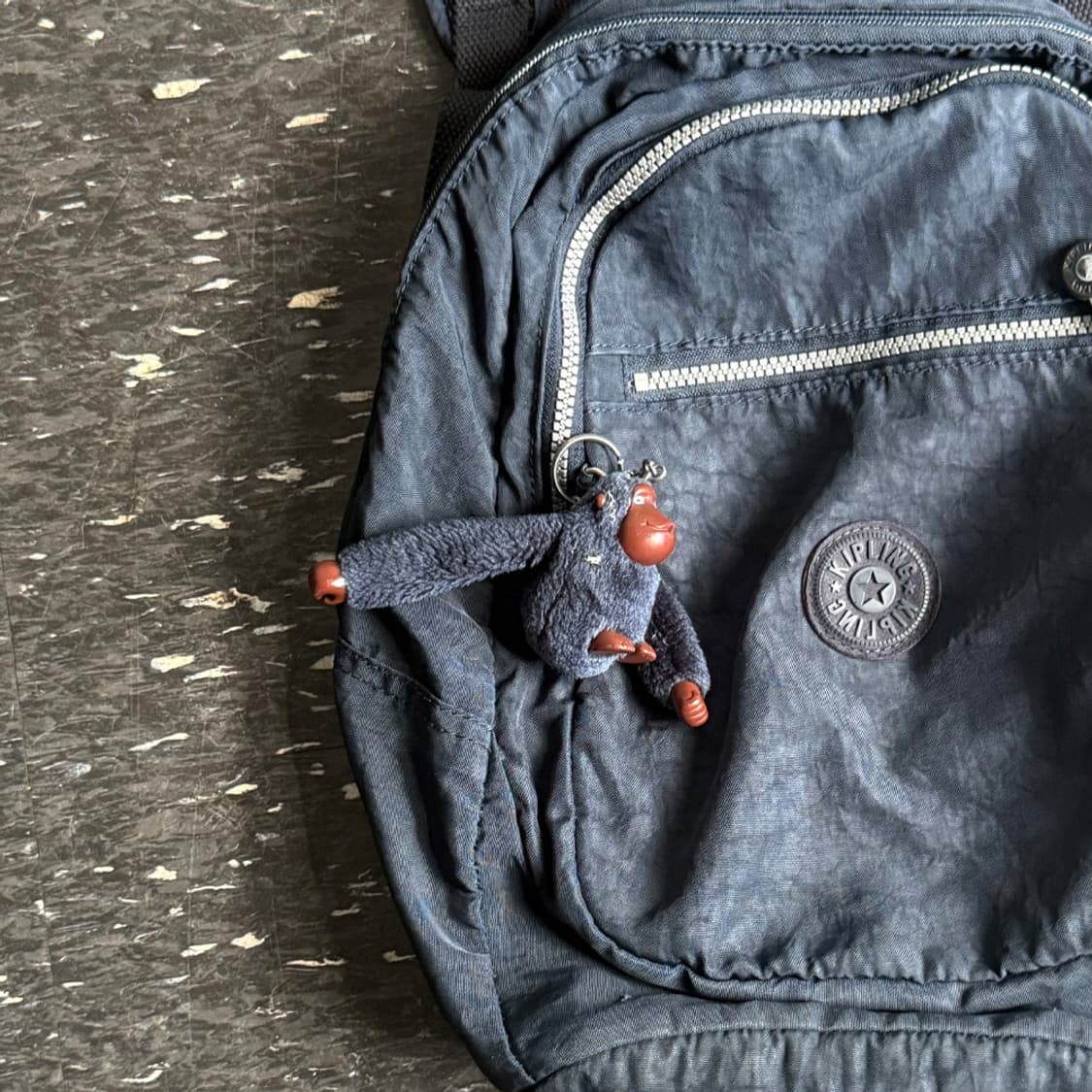 [KIPLING] 미드나잇 고릴라 백팩 상품이미지2