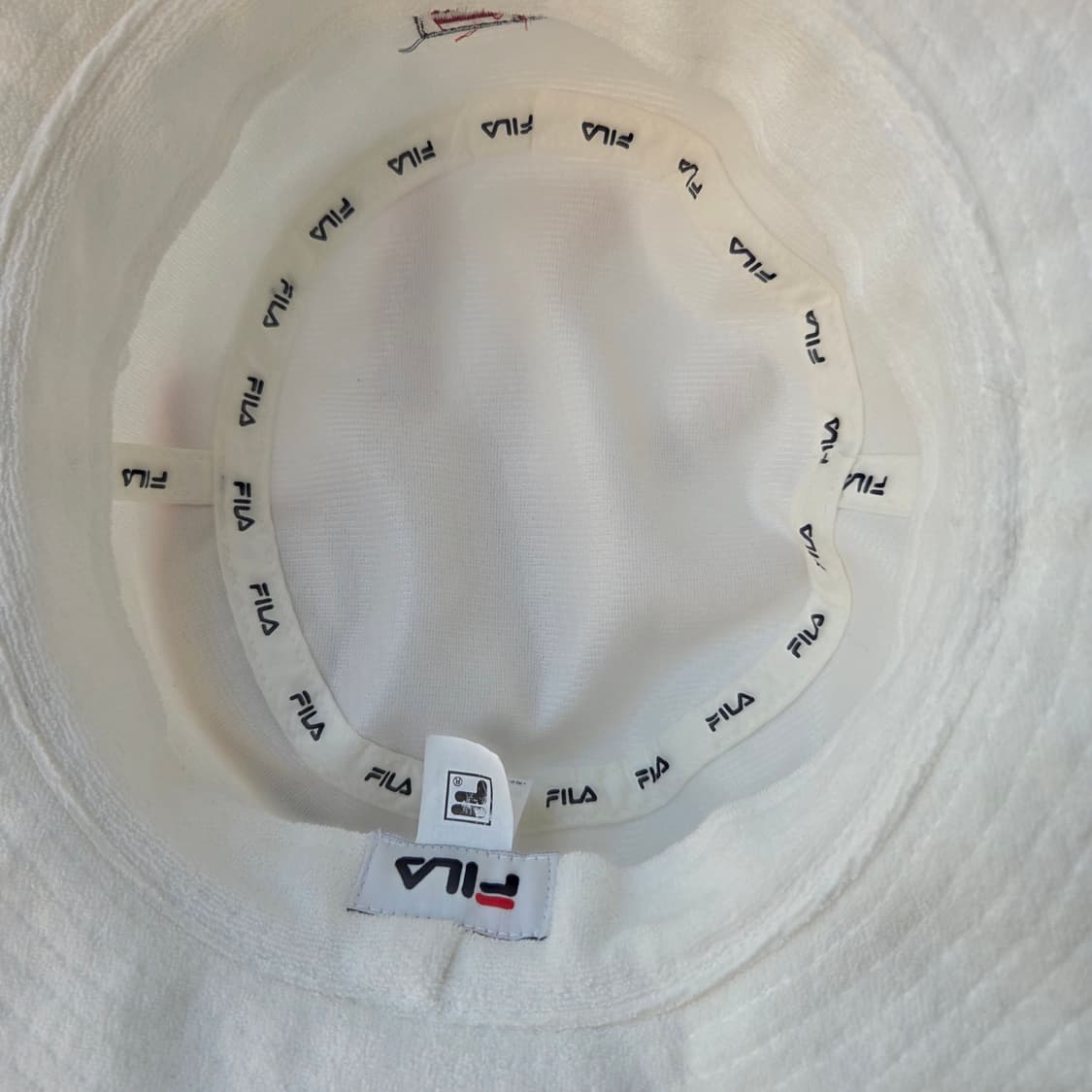 휠라 화이트 로고 버킷햇 타올지 상품이미지5