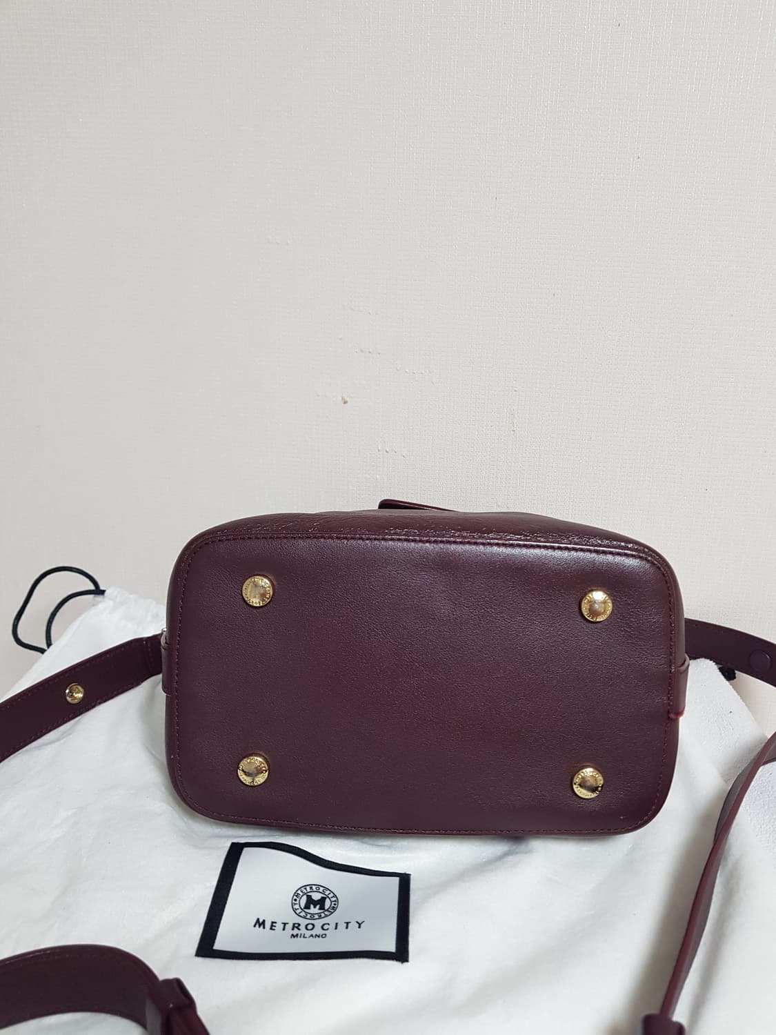 메트로시티 크로스 겸 숄더백 ㅡ정품  상품이미지8