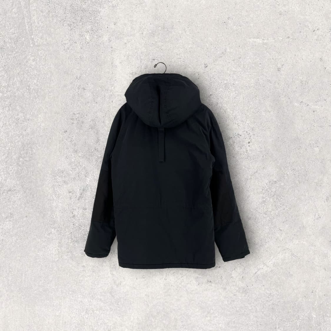 칼하트 로고 푸퍼 패딩 상품이미지2