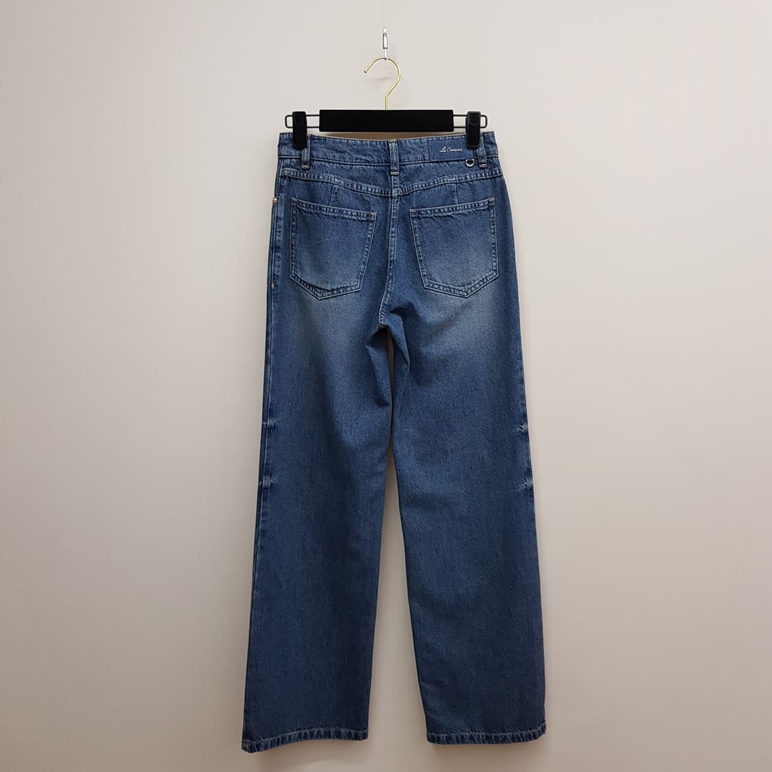 한섬 SJSJ 2025 워싱 스트레이트 데님 팬츠 61-90사이즈 상품이미지6
