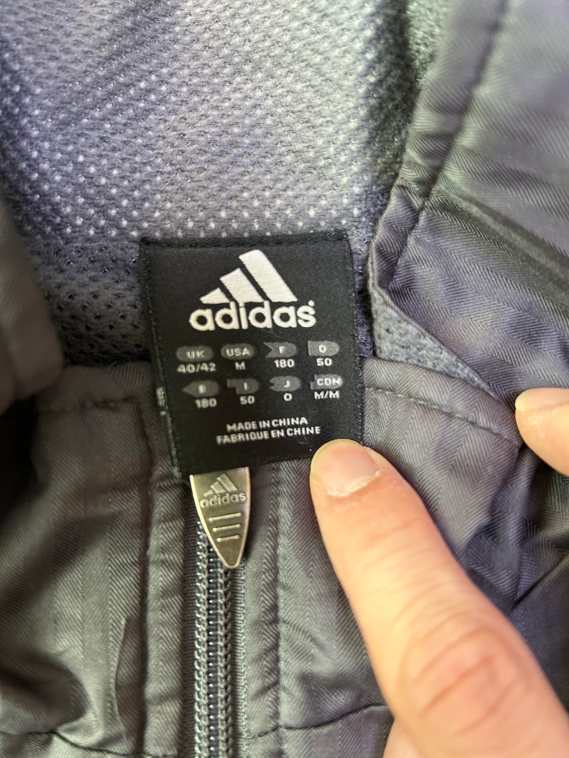 아디다스 바람막이 사이즈 105 상품이미지4