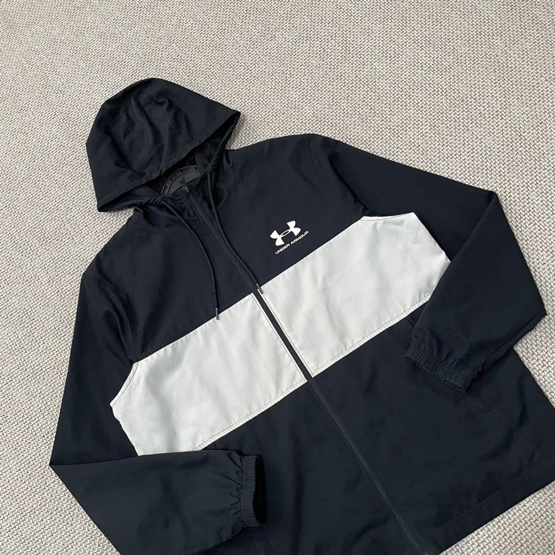 언더아머 바람막이. 5591 상품이미지2