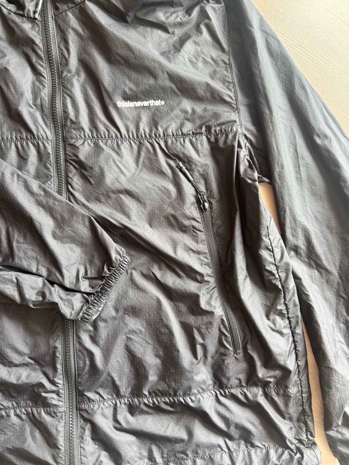 thisisneverthat 디스이즈네버댓 윈드자켓 바람막이 자켓 상품이미지4
