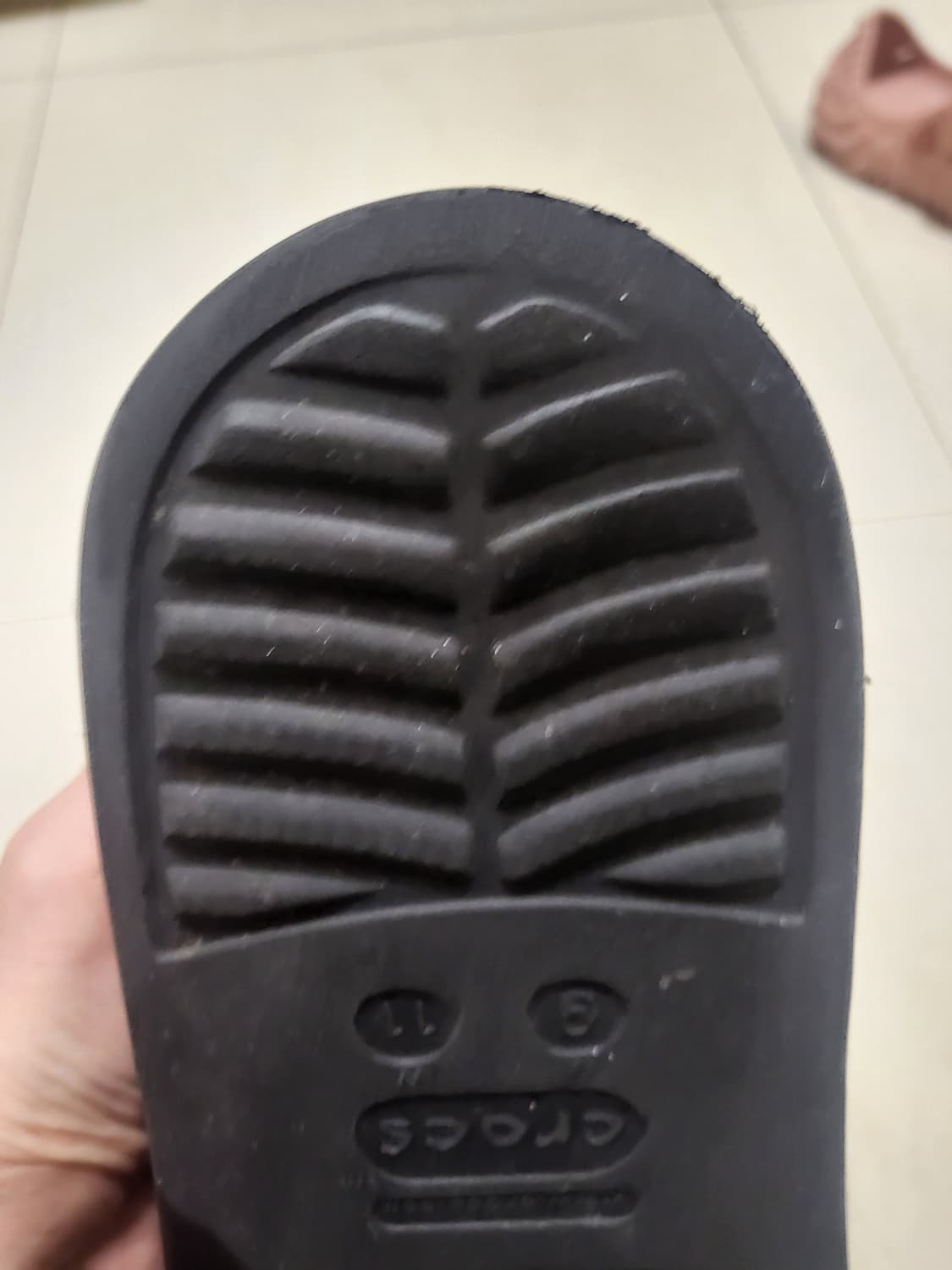 크록스 x 빔즈 빔스 beams 딜런 클로그 블랙 화이트 270 상품이미지9