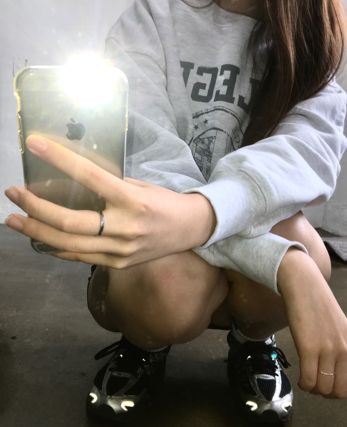 RECTO 크롭 맨투맨 그레이 상품이미지3