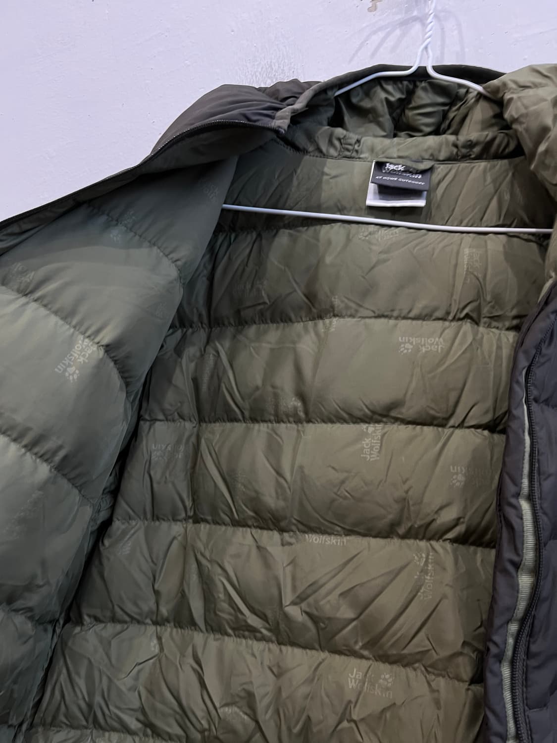 잭울프스킨 덕다운 고프코어 경량패딩 95 상품이미지9