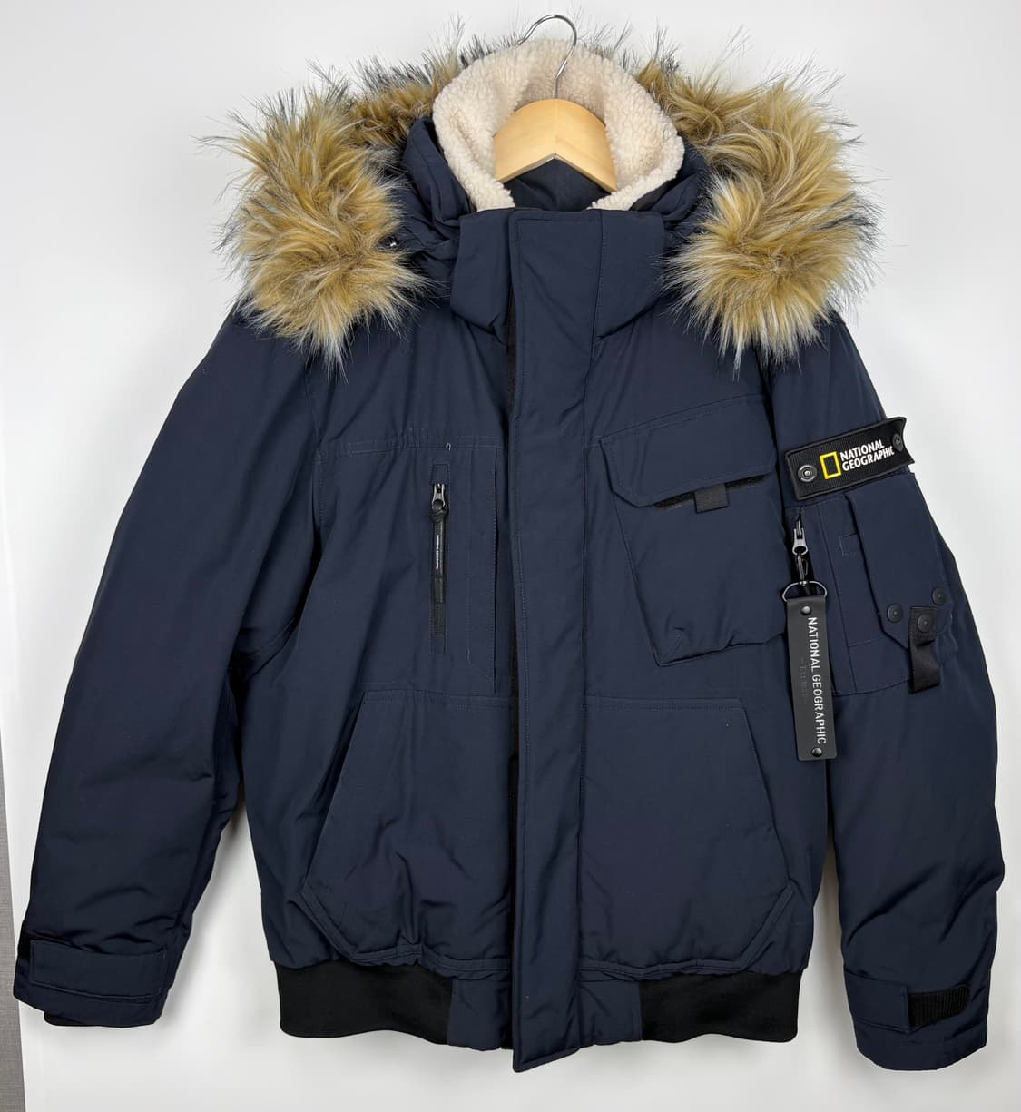 내셔널지오그래픽 타루가 퍼 트리밍 후디 다운 점퍼 상품이미지1