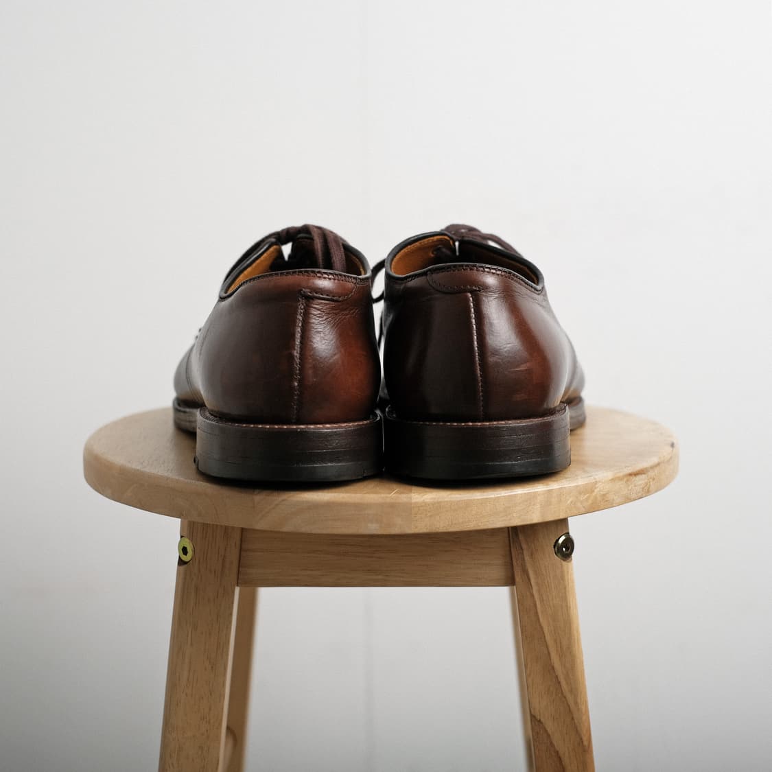 알든 별주모델 9.5D사이즈 V팁 더비 크롬악셀 리버스 샤무아 상품이미지5