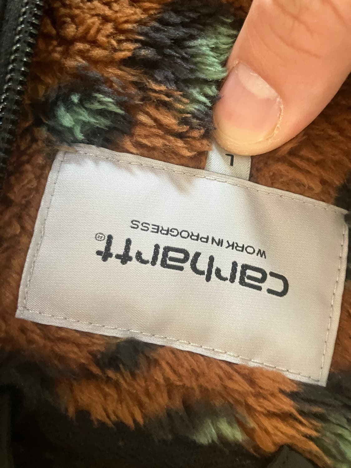 칼하트 24/25 FW 후리스 상품이미지2