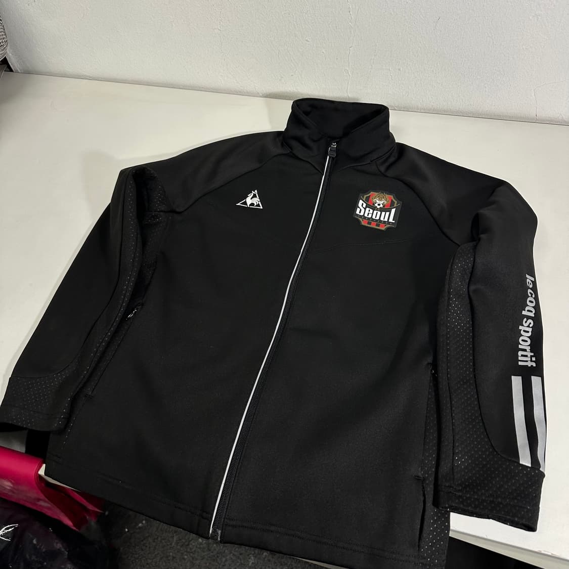 키즈 145 르꼬끄 FC서울 블랙 트랙탑 집업 져지 상품이미지2
