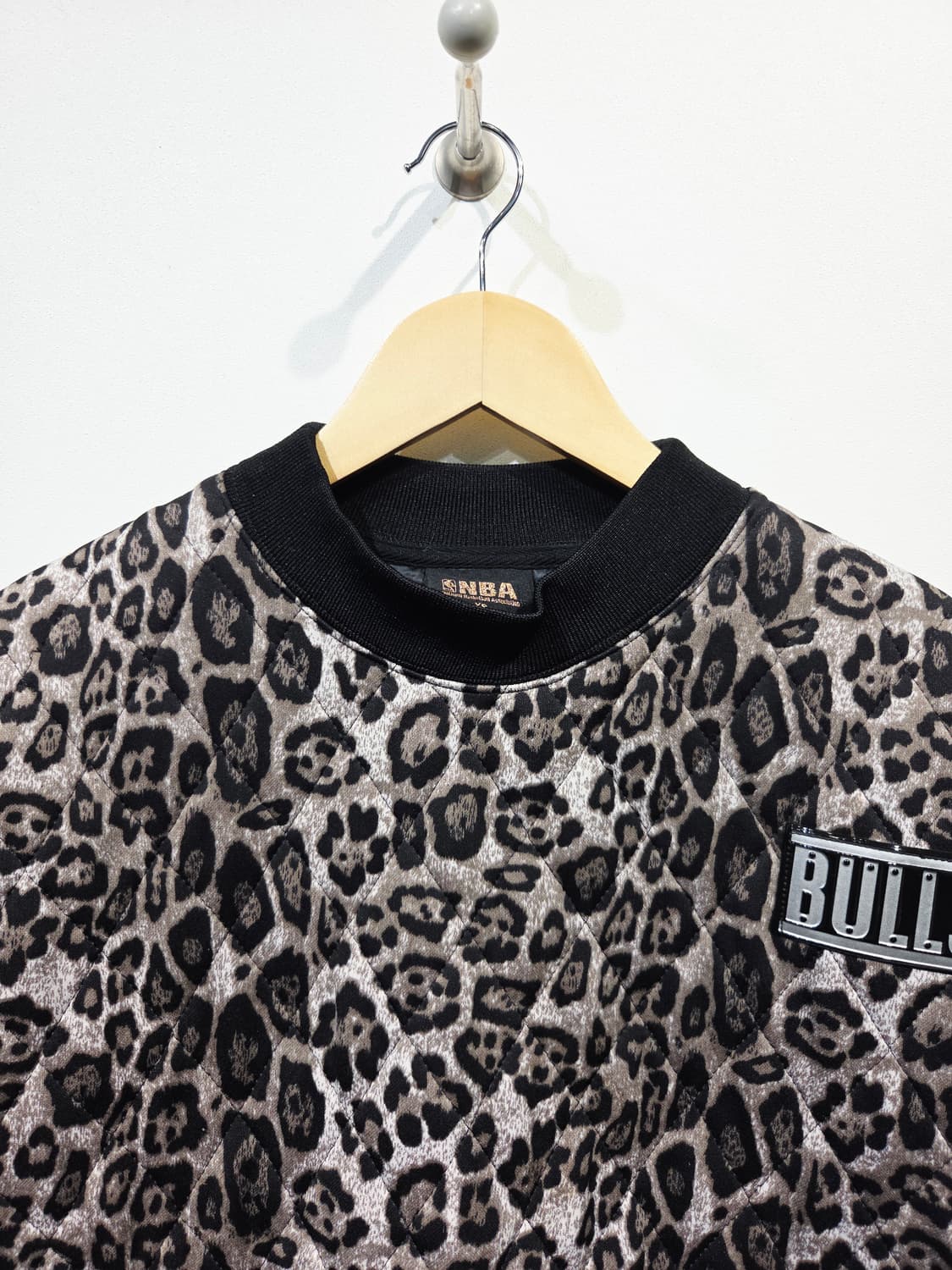 NBA 시카고 불스 레오파드 퀼팅 맨투맨 상품이미지3