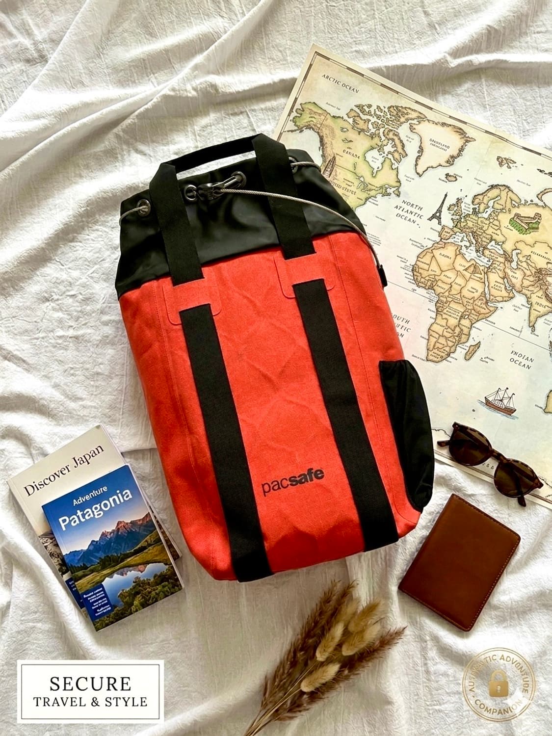팩세이프(Pacsafe) 도난방지 백팩 15L (오렌지) 상품이미지1