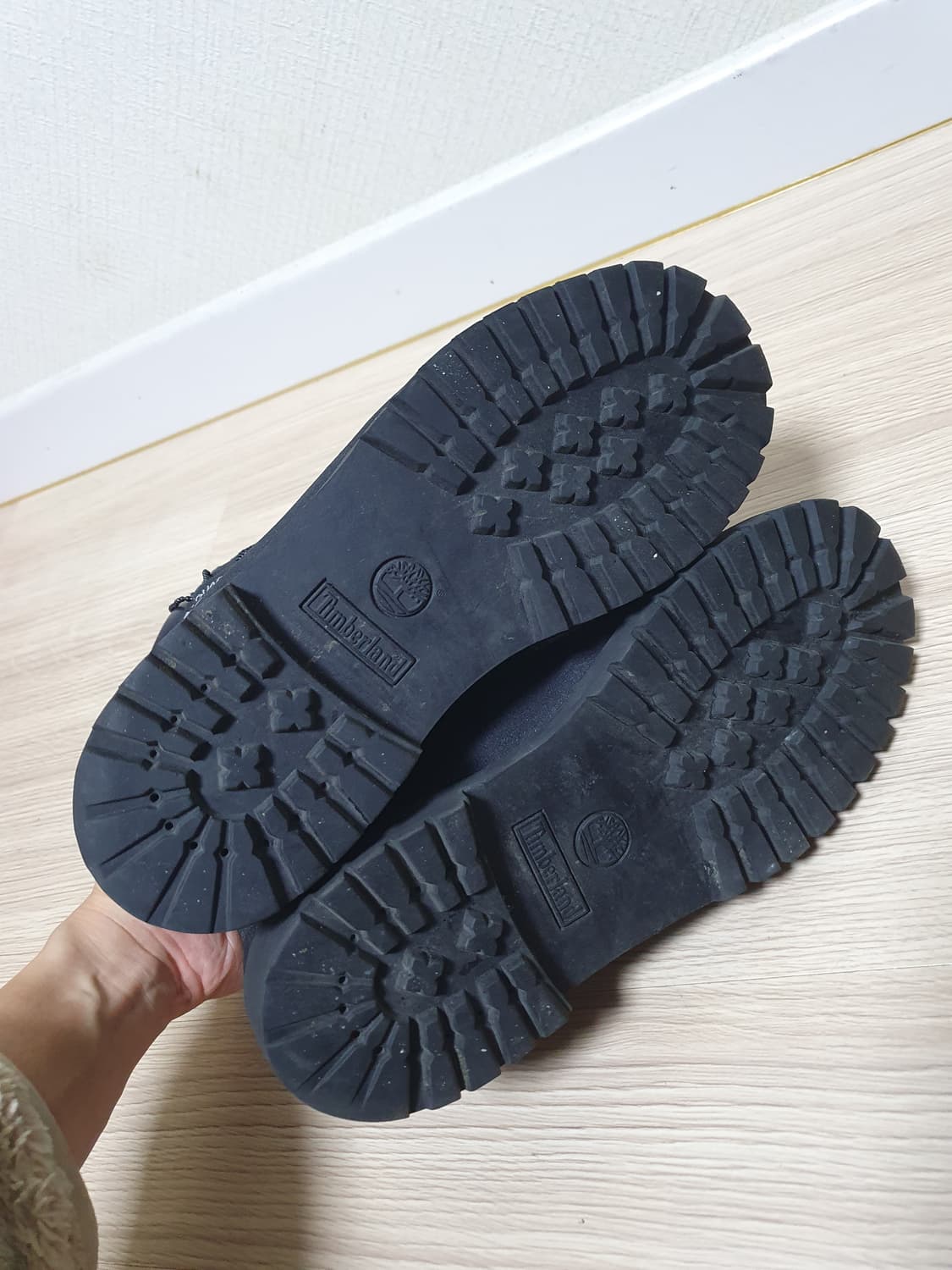 팀버랜드 블랙 6인치 부츠 250 상품이미지8