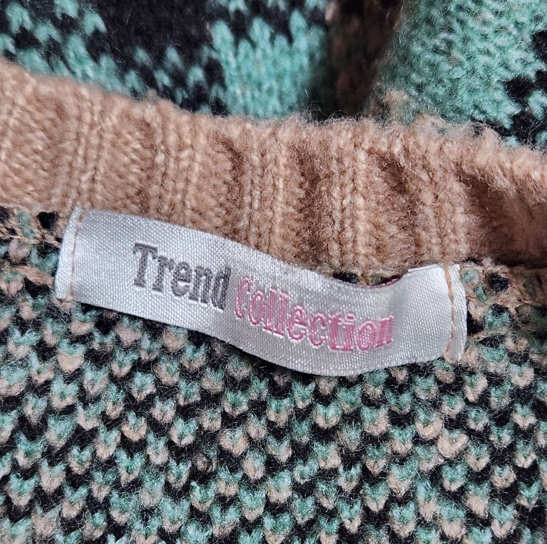 트렌드컬렉션 체크 니트 가디건 상품이미지2