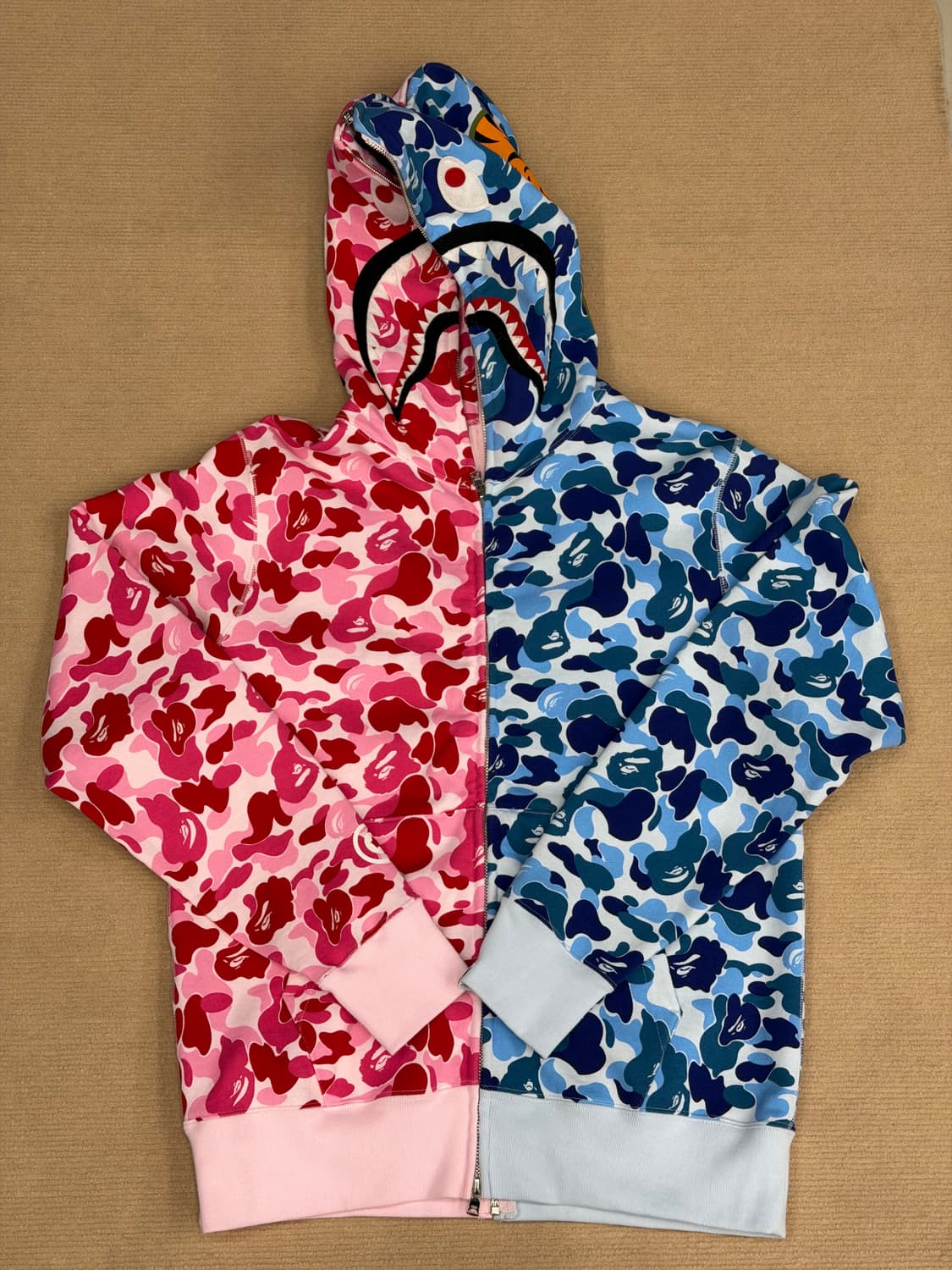 [새싱품] 베이프 ABC카모 세퍼레이트 샤크 풀 집 후드 상품이미지1