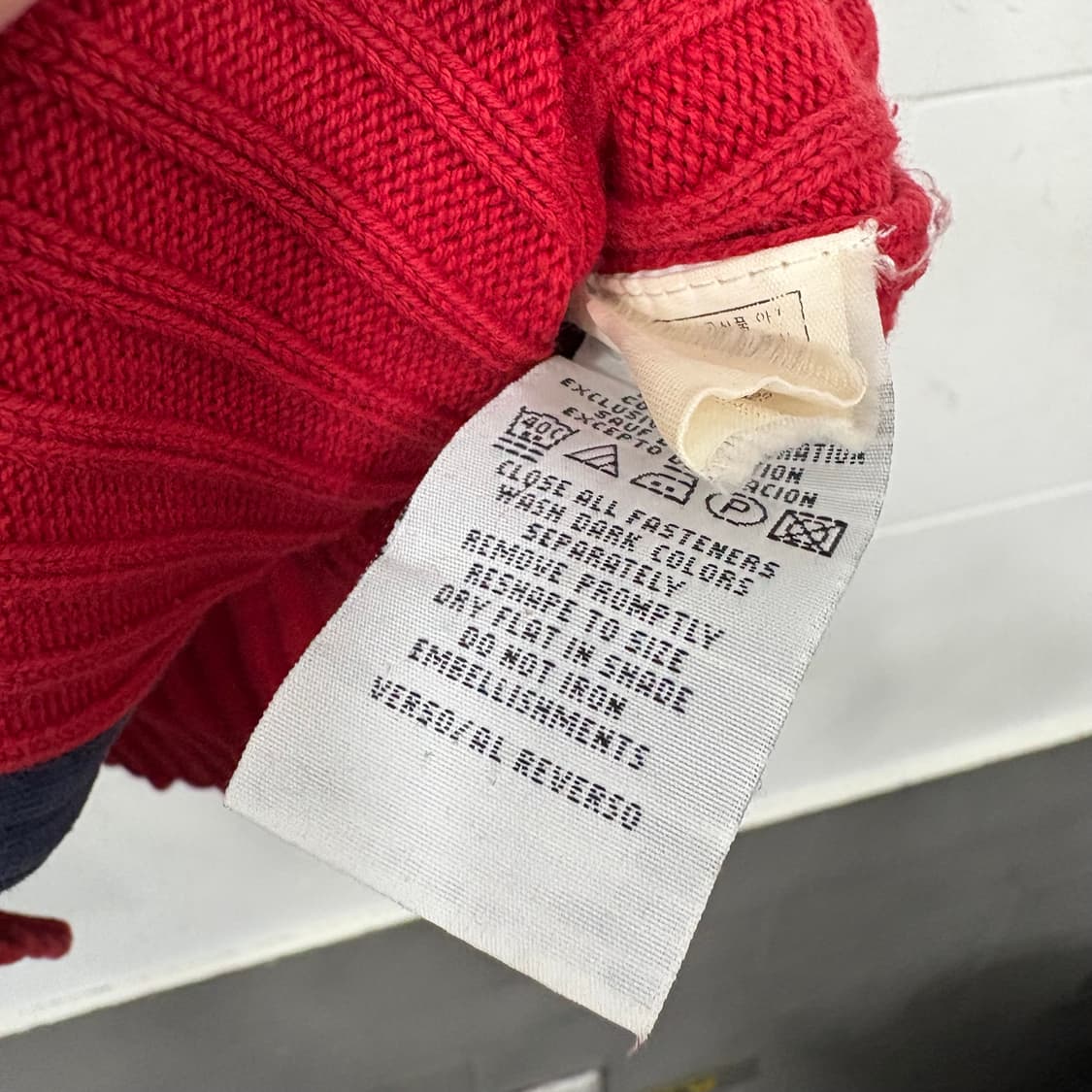 게스 크롭 니트집업 상품이미지5