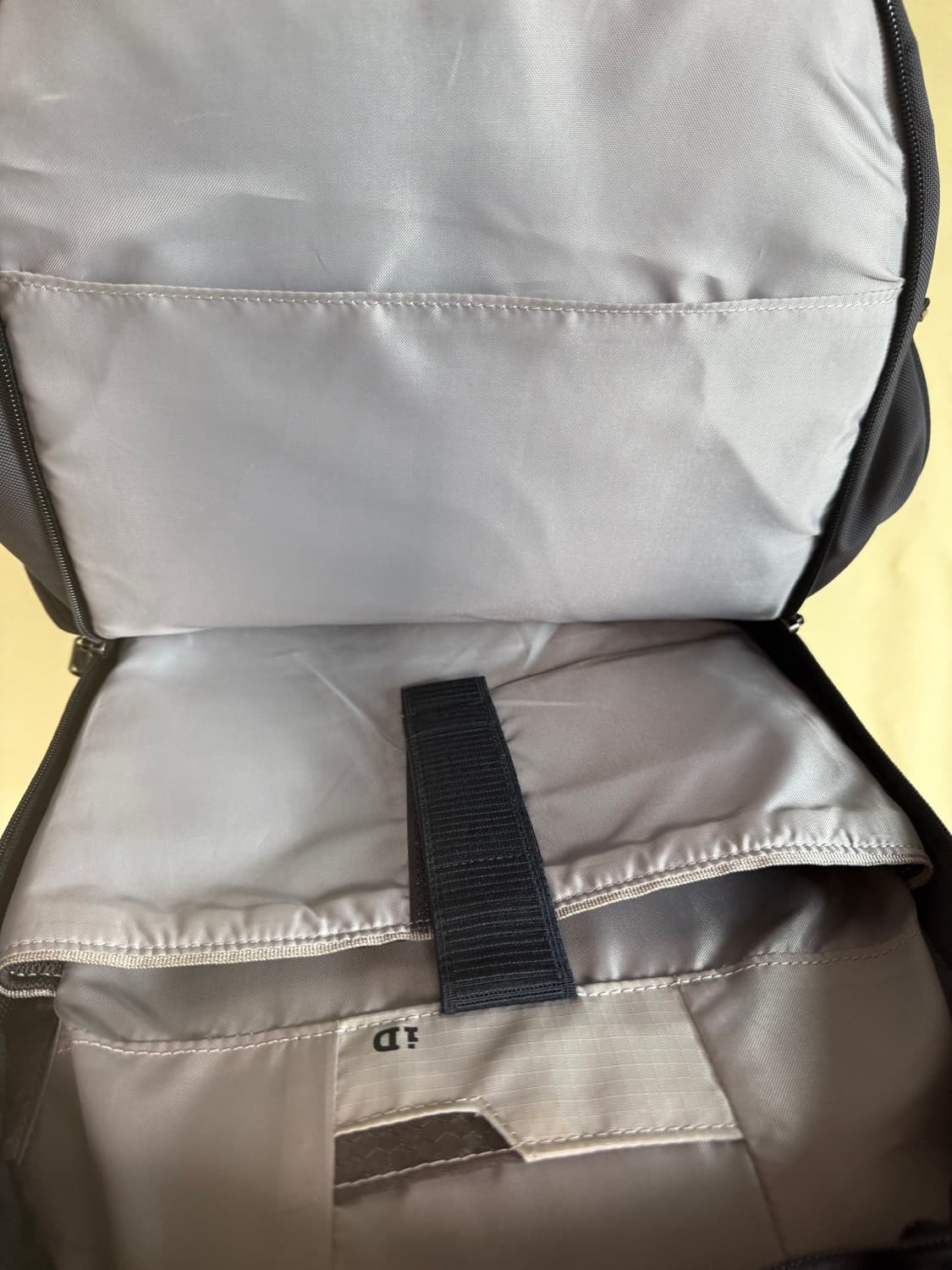 그레고리 구로고 25L 백팩 00s 상품이미지6