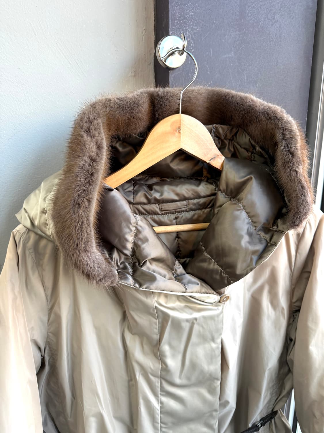 IT44/ 막스마라 리버시블 구스다운 벨티드 패딩 점퍼 상품이미지7