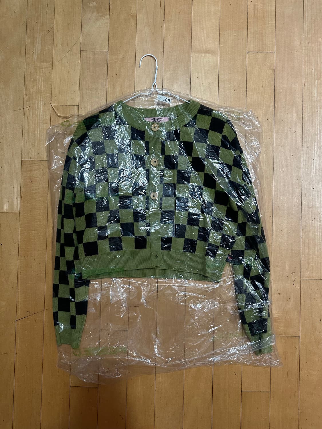 오디너리홀리데이 크롭체커보드 가디건 상품이미지2