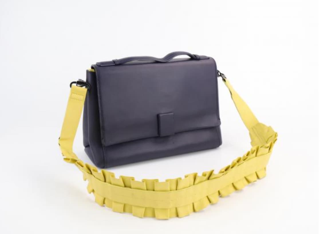 쿠론 숄더백 상품이미지1