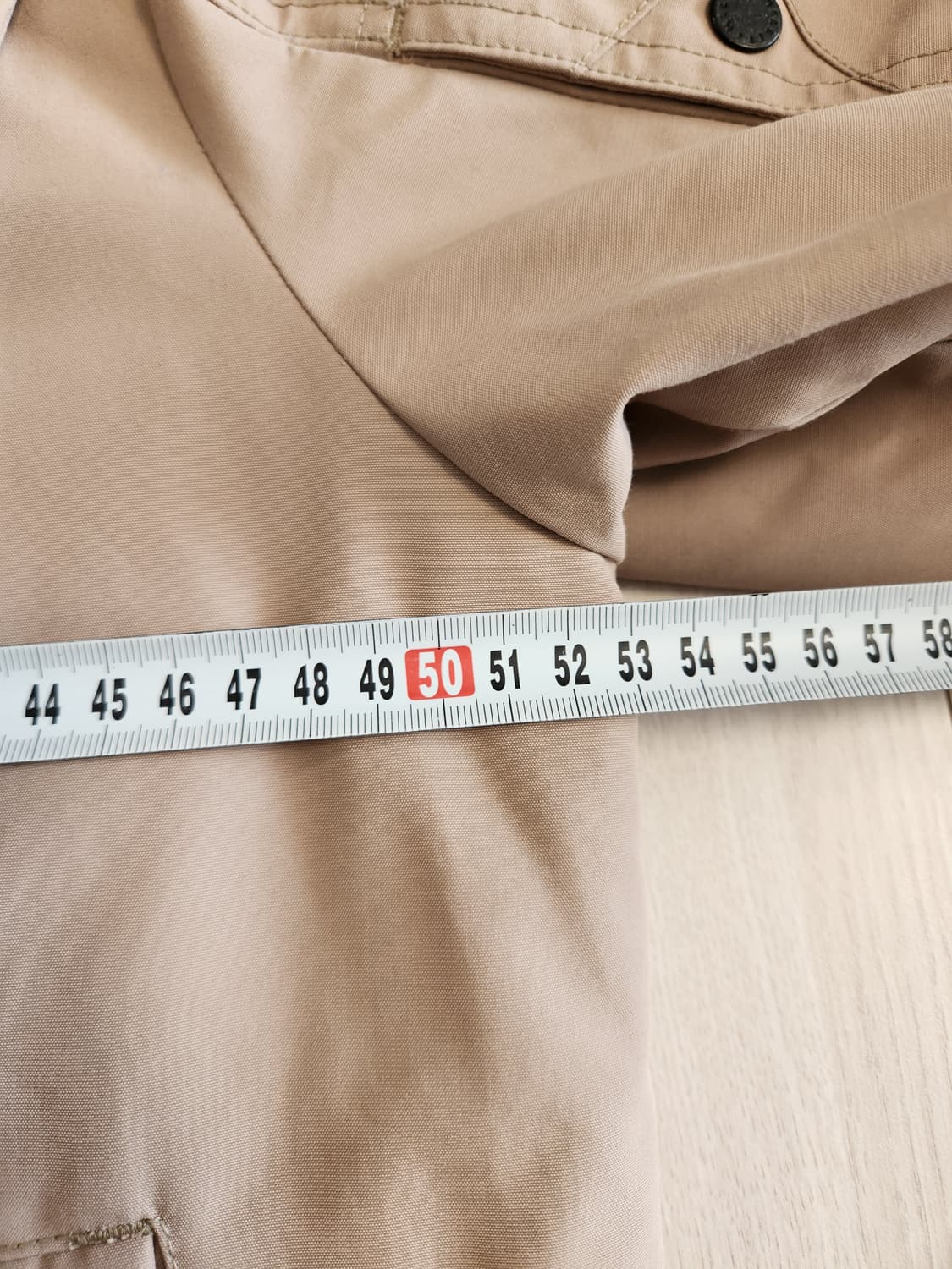 밀레 베이지 여성 덕다운 숏패딩 사이즈 95(M)

사진색감이 이상한데  상품이미지7