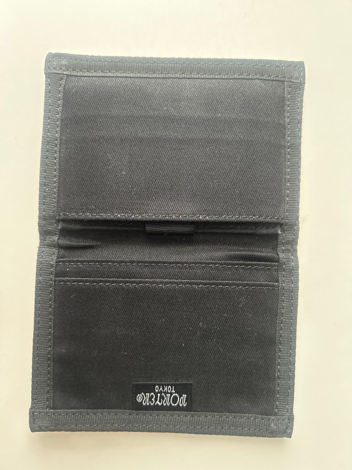 포터 드로잉 지갑 판매합니다 상품이미지3