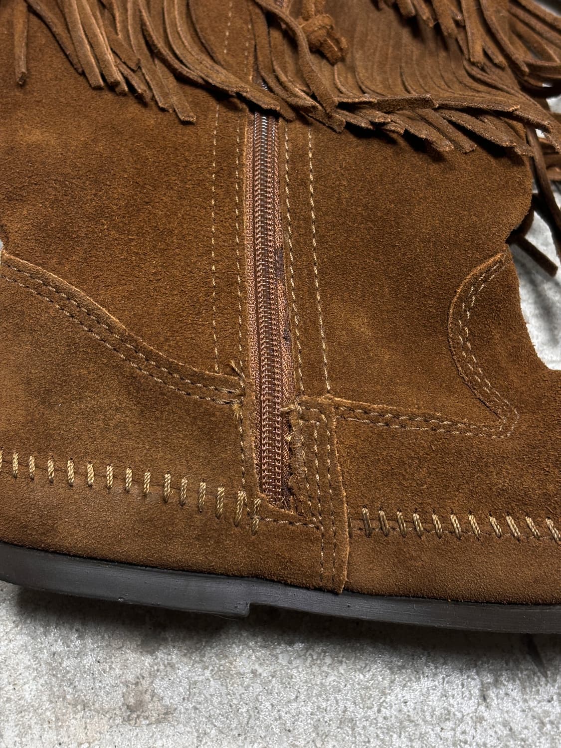 미네통카 프린지 스웨이드 부츠 상품이미지8