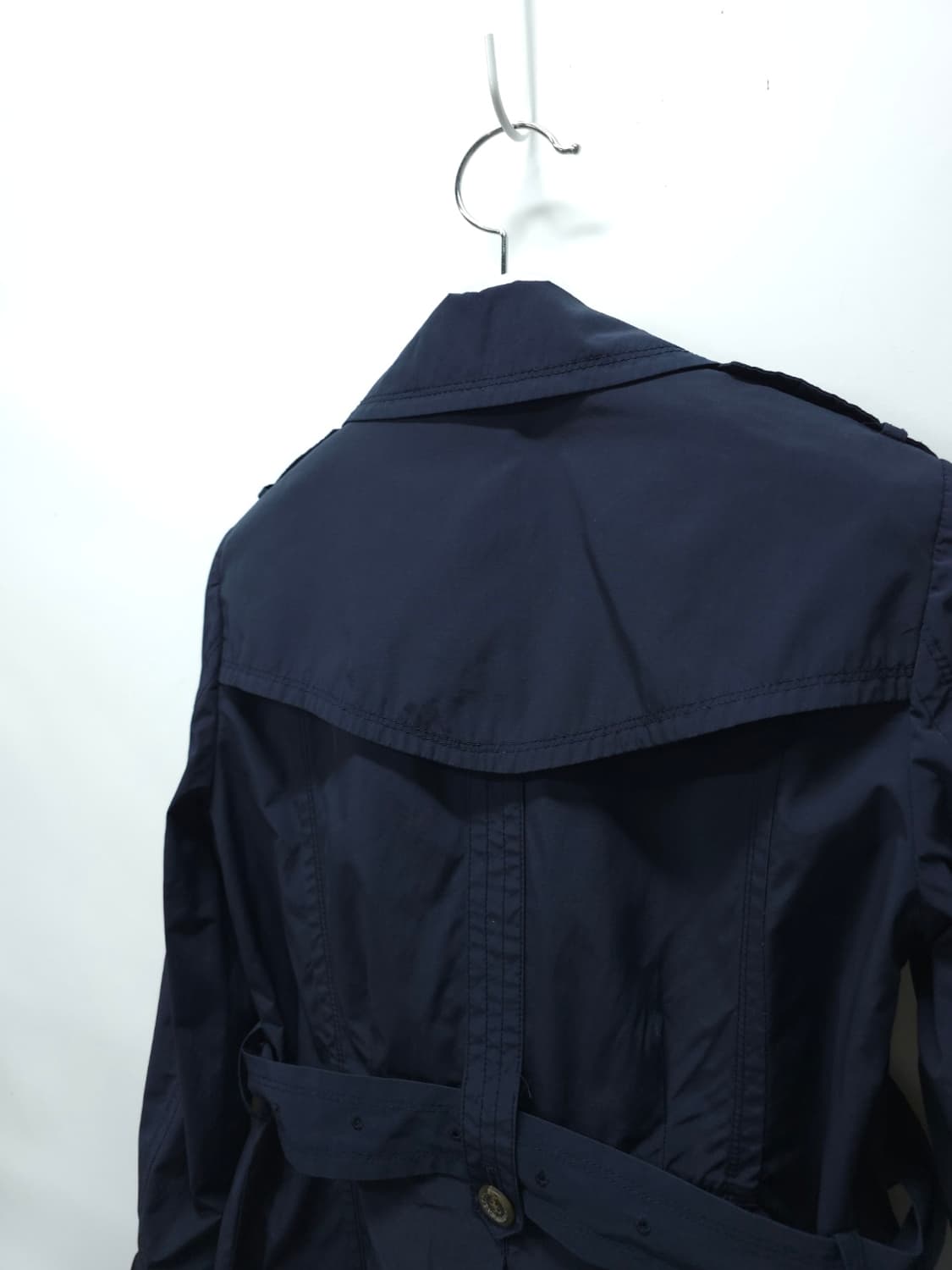 헤지스 여성 네이비 더블 버튼 트렌치 숏코트 (55) 상품이미지7