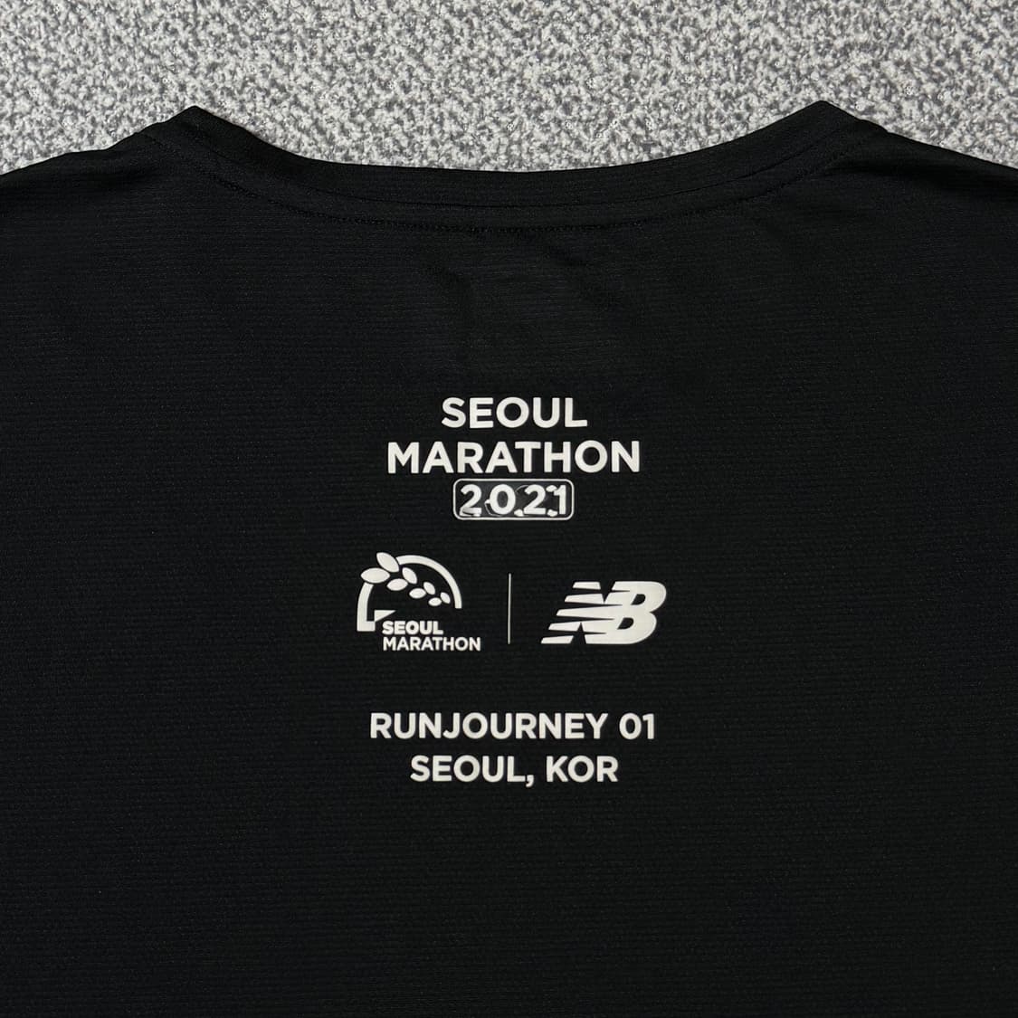 뉴발란스 서울 마라톤 기능성 반팔 상품이미지3