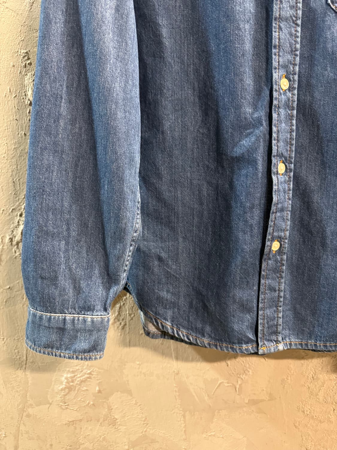 라코스테 LACOSTE 레귤러핏 데님 셔츠 인디고 M 상품이미지2