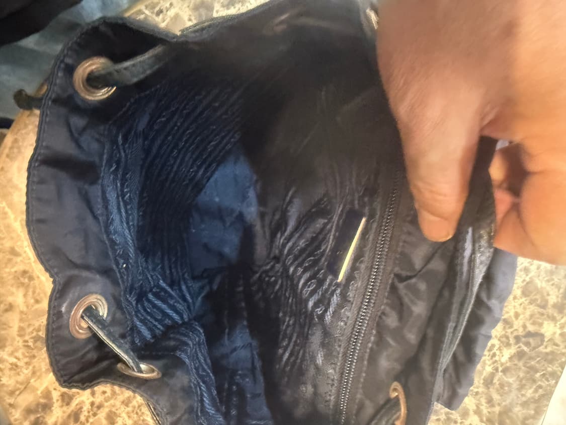 정품 프라다 나일론 체인 백팩 팝니다 상품이미지7