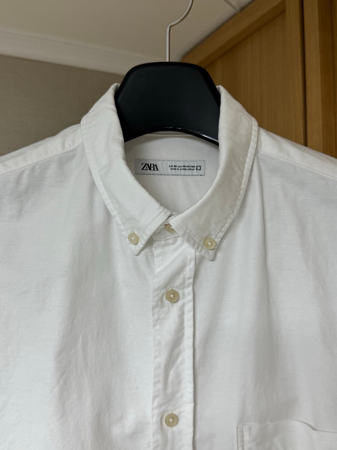 자라 화이트 셔츠 판매합니다. 상품이미지2