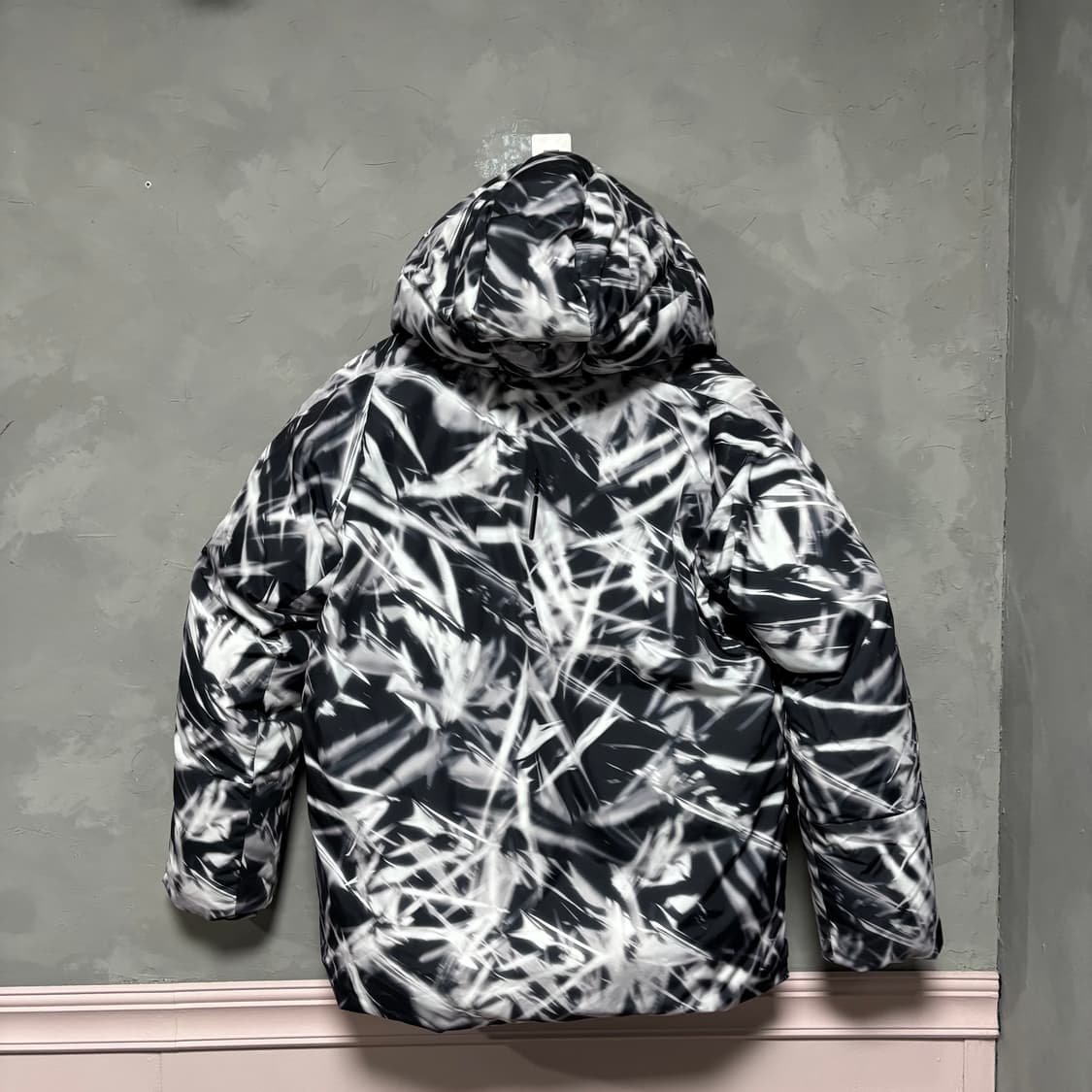 데상트 스키와펜 해비 덕다운 패딩  상품이미지4