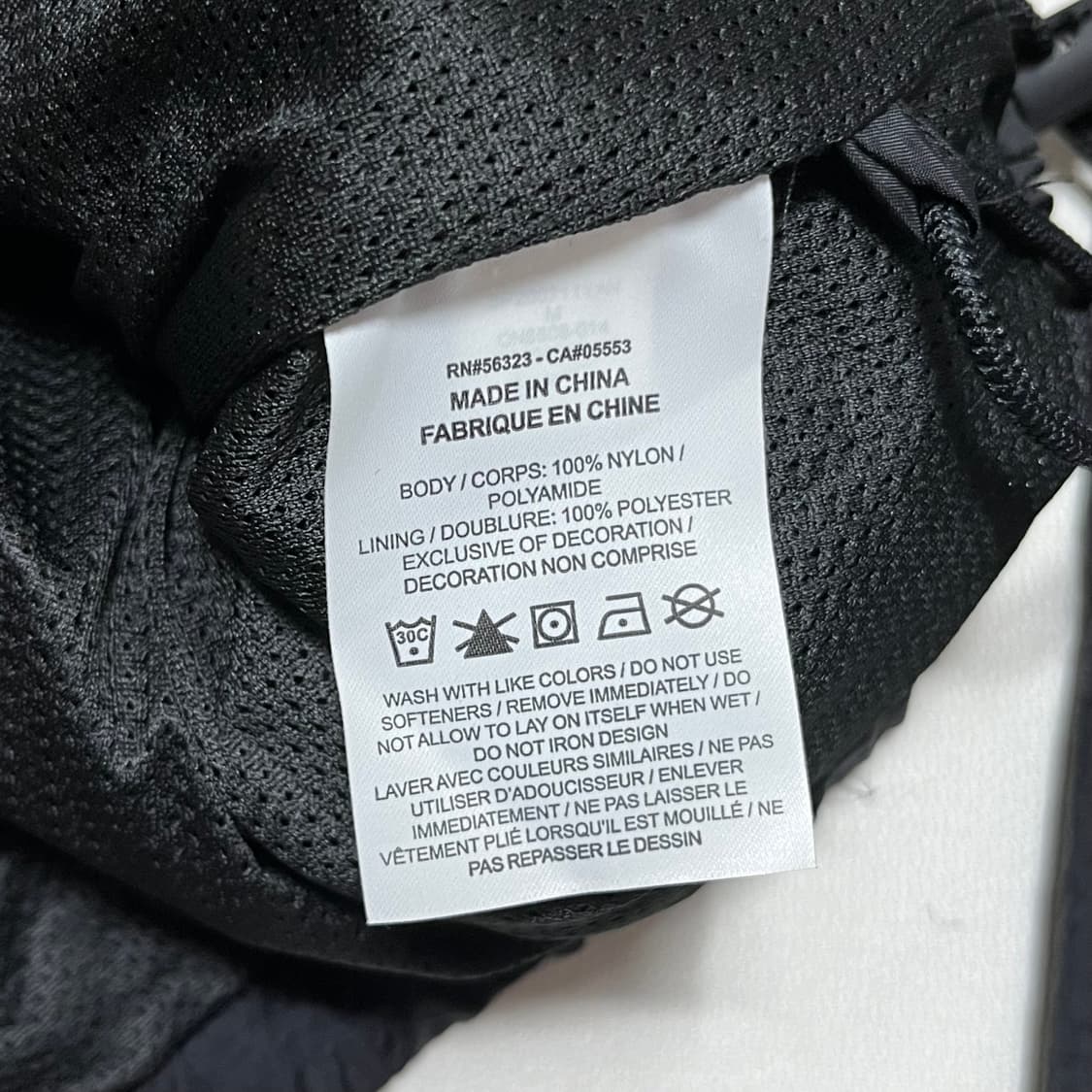 M 나이키 반집업 블랙 아노락 상품이미지4