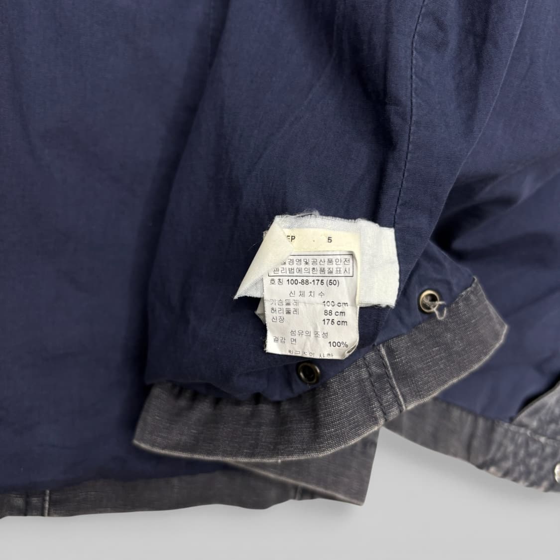 00's 아르마니 진스 Dirty Tigers 필드 파카 상품이미지9