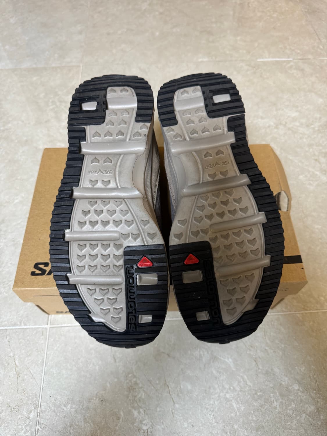 살로몬 RX스너그 빈티지 카키 265mm 상품이미지3