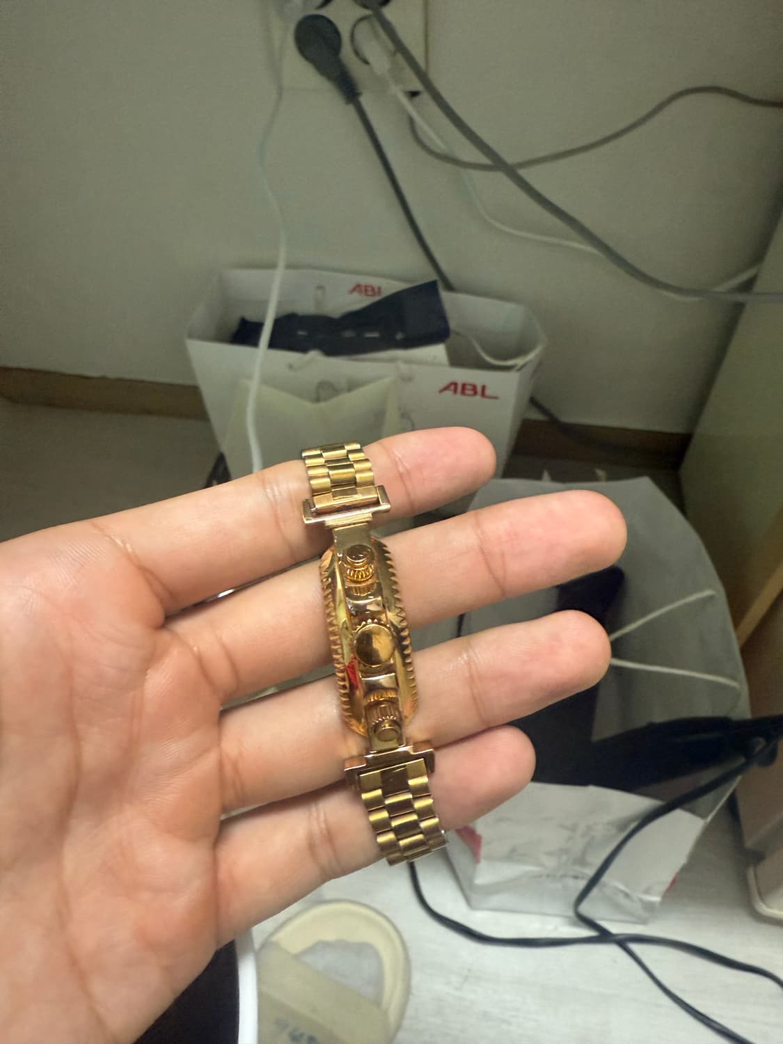 드바스크 골드 유광팔찌 상품이미지3