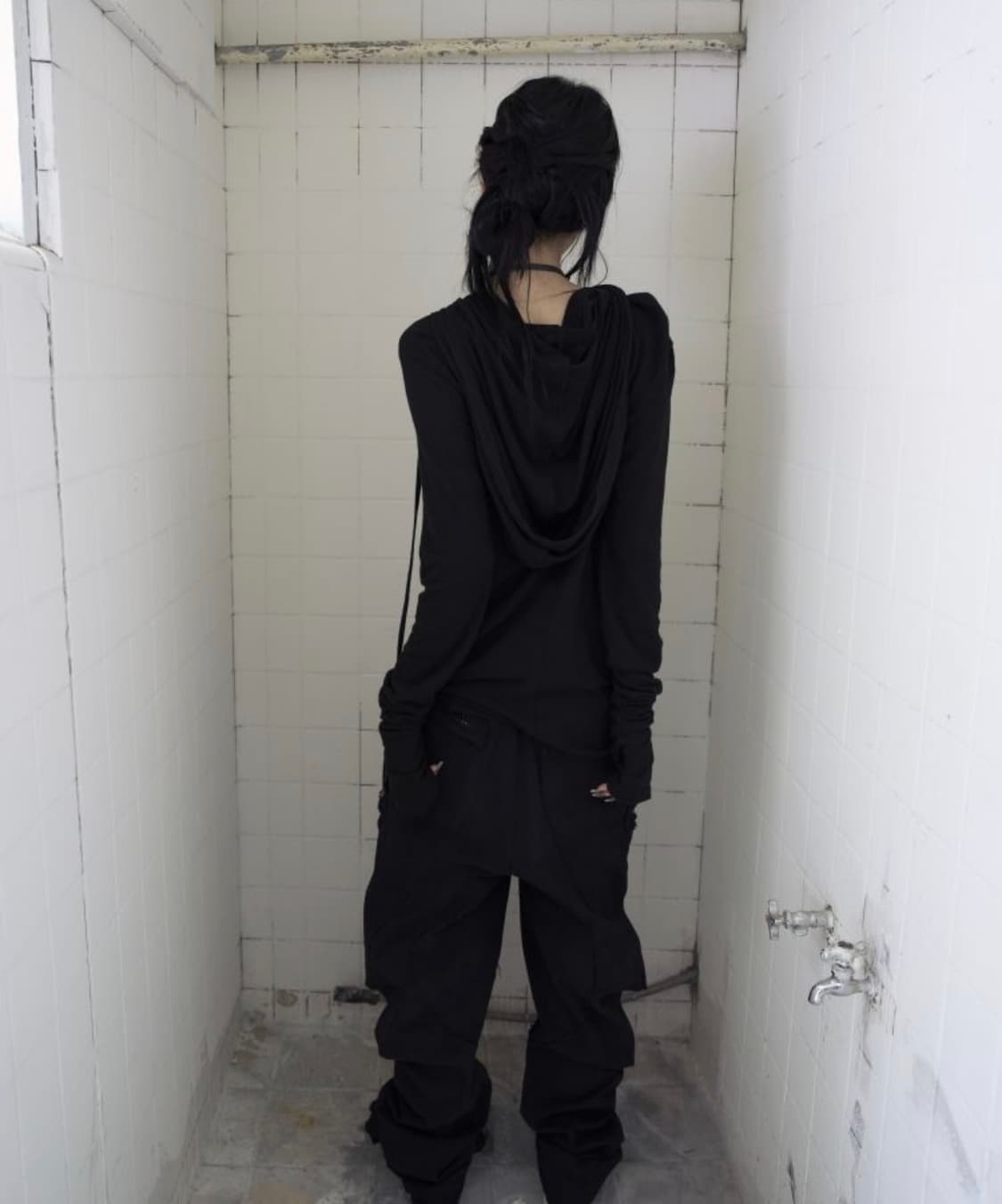 하르테올뎀 2b Hooded Fract Sleeve 1사이즈 블랙 상품이미지5