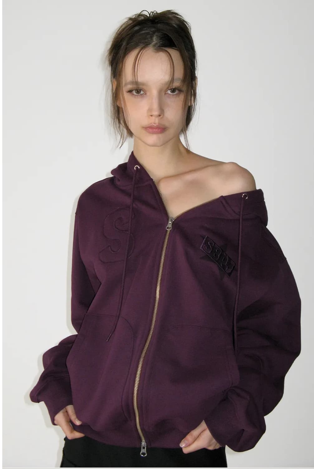 썬번프로젝트 logo patch hoodie  상품이미지1