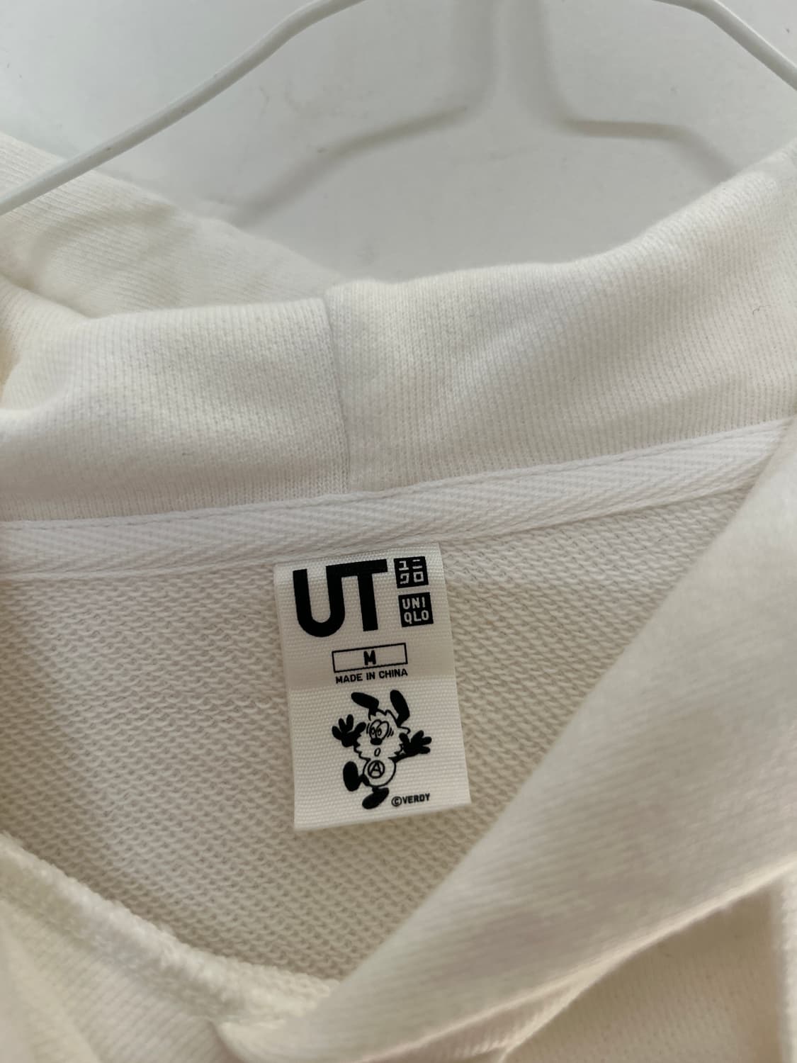 Uniqlo x verdy 상품이미지3