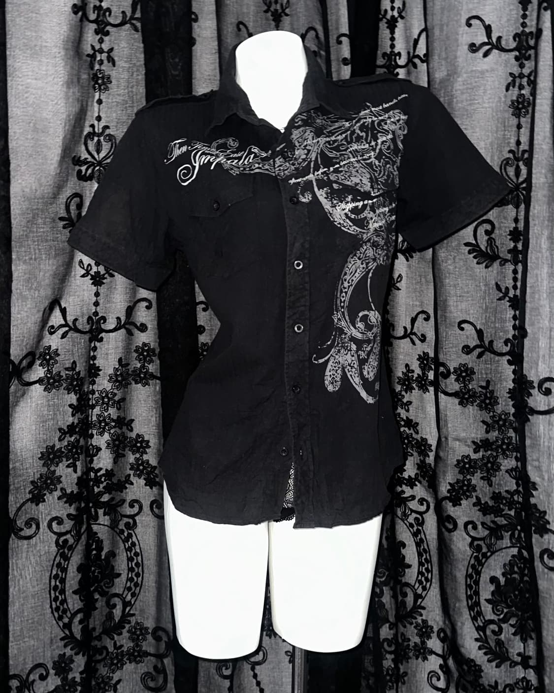 black gothic graphic short sleeve shirt 상품이미지1