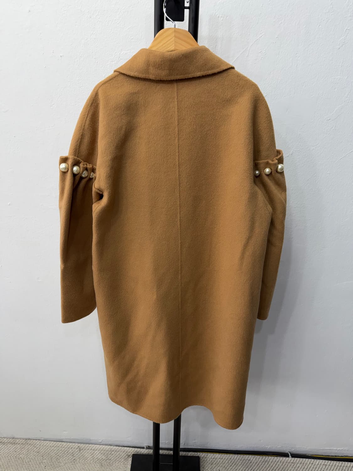 정품) O2nd 오즈세컨 한섬 캐시미어 진주 장식 코트 2(66) 상품이미지5
